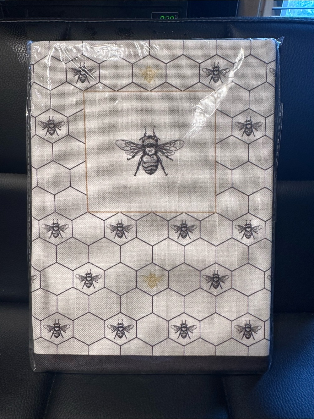 William Sonoma Bee Honeycomb Linen Kitchen Towel - Black and Cream